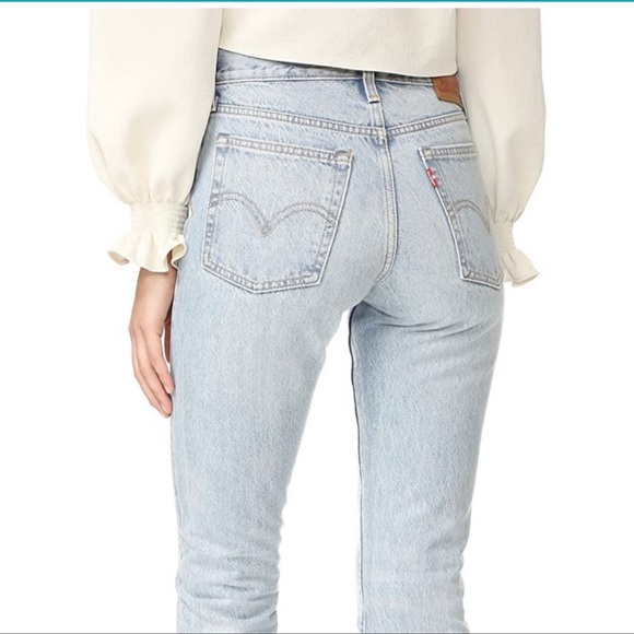 HOST PICK Levi’s Wedgie Fit Icon Selvedge in Desert Delta - Picture 1 of 11